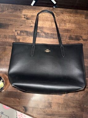 Black Coach City Tote with Coach Liner Like New Gold Hardware